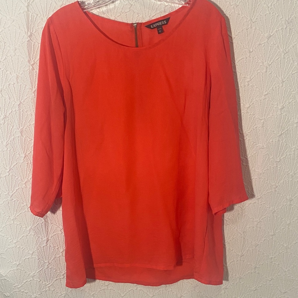 Express Women's Vibrant Peach/ 🍑 Blouse Sheer feather weight